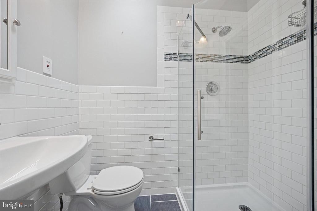 704 Cedar Avenue - Photo 19