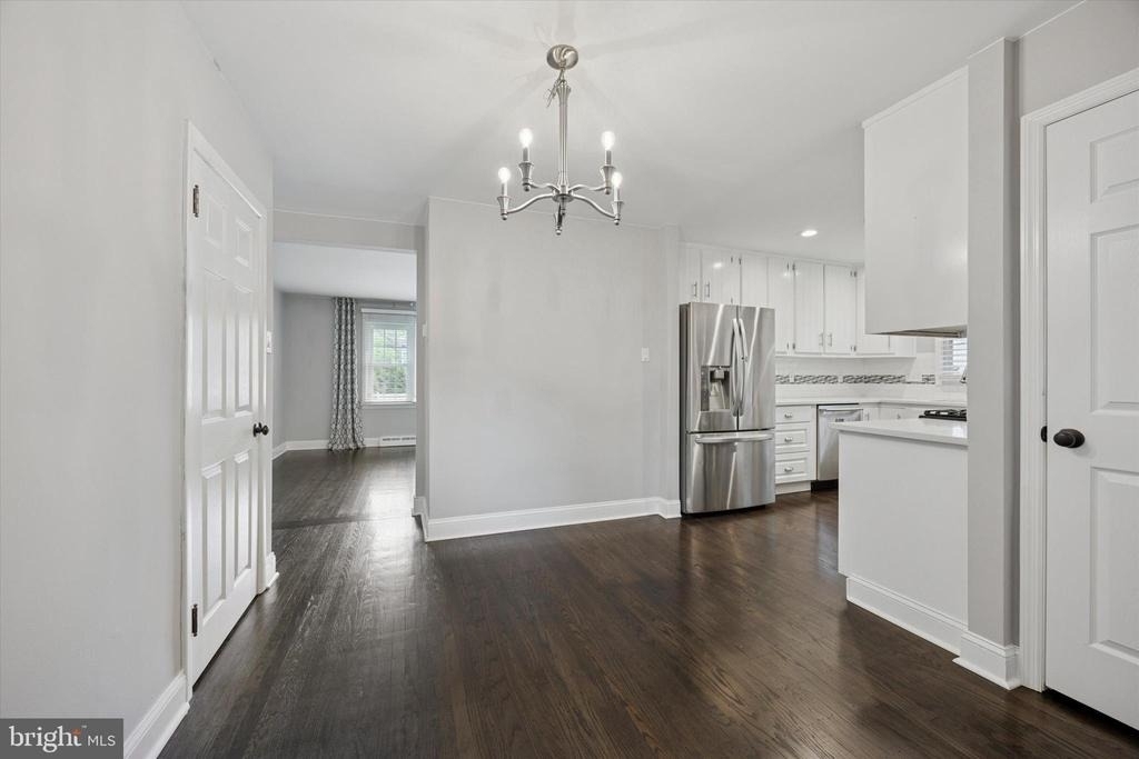 704 Cedar Avenue - Photo 11