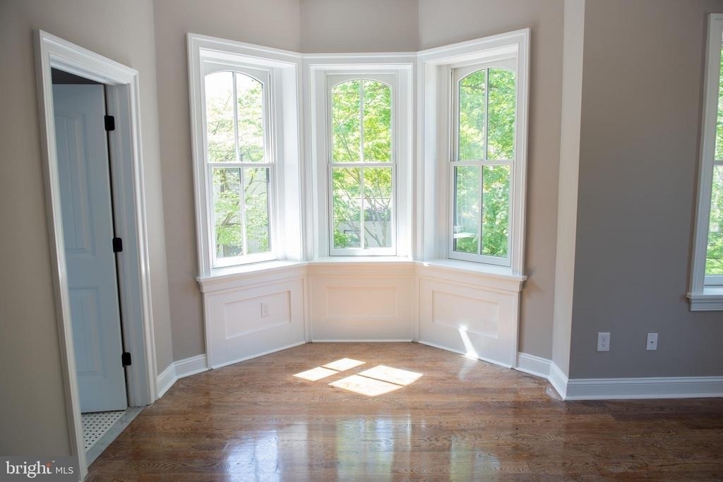 108 Centre Street - Photo 11