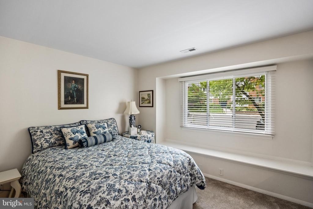 206 Mulberry Cove - Photo 9