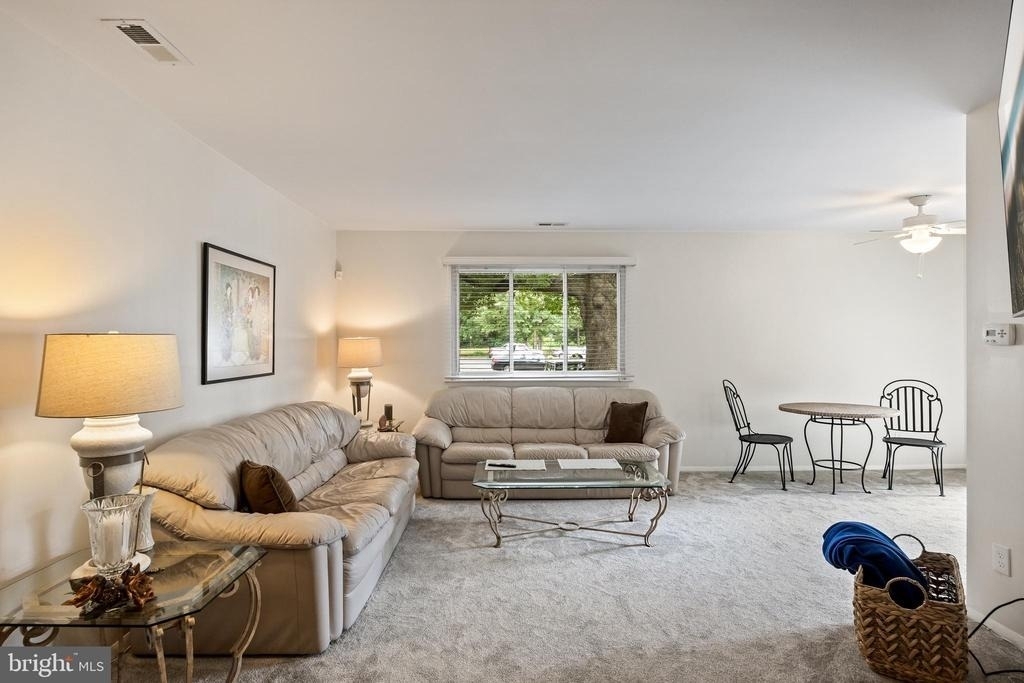206 Mulberry Cove - Photo 3