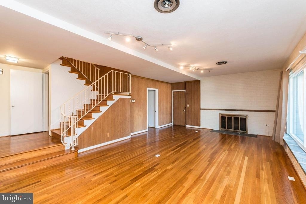 9322 W Parkhill Drive - Photo 14