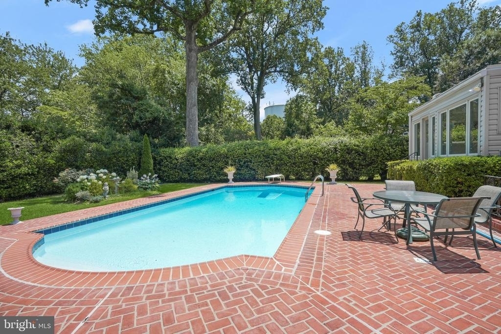 7109 Radnor Road - Photo 48