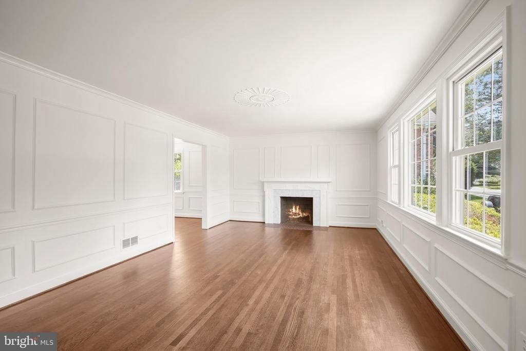 7109 Radnor Road - Photo 5