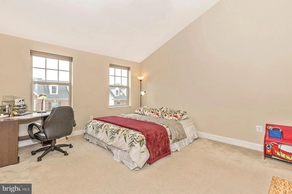 11882 Country Squire Way - Photo 21