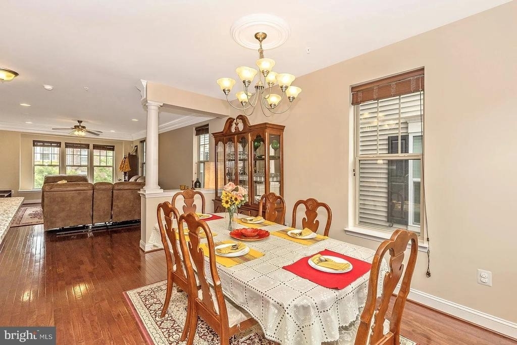 11882 Country Squire Way - Photo 9