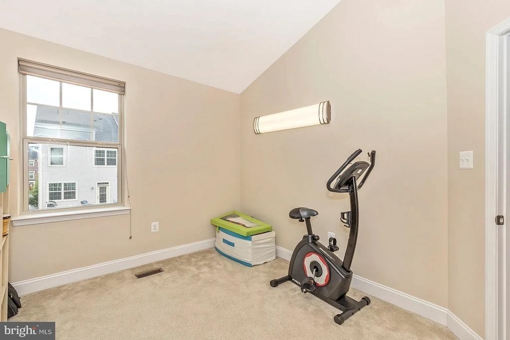 11882 Country Squire Way - Photo 27