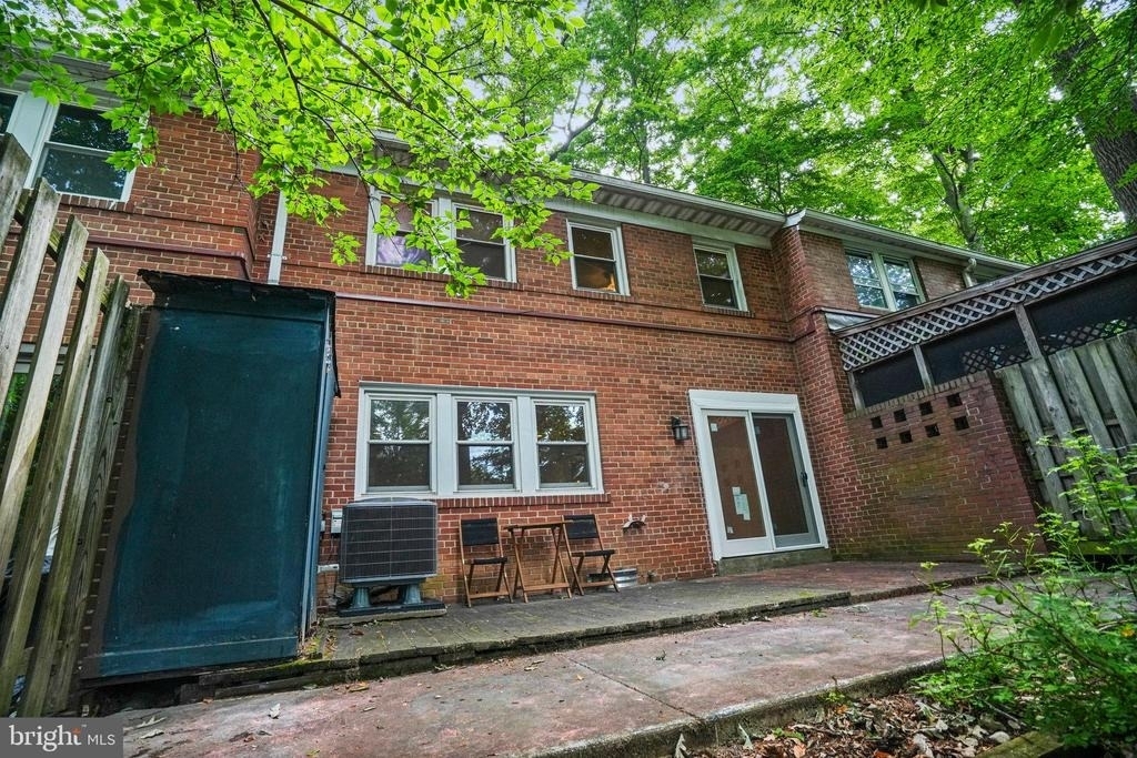 8525 Geren Road - Photo 6