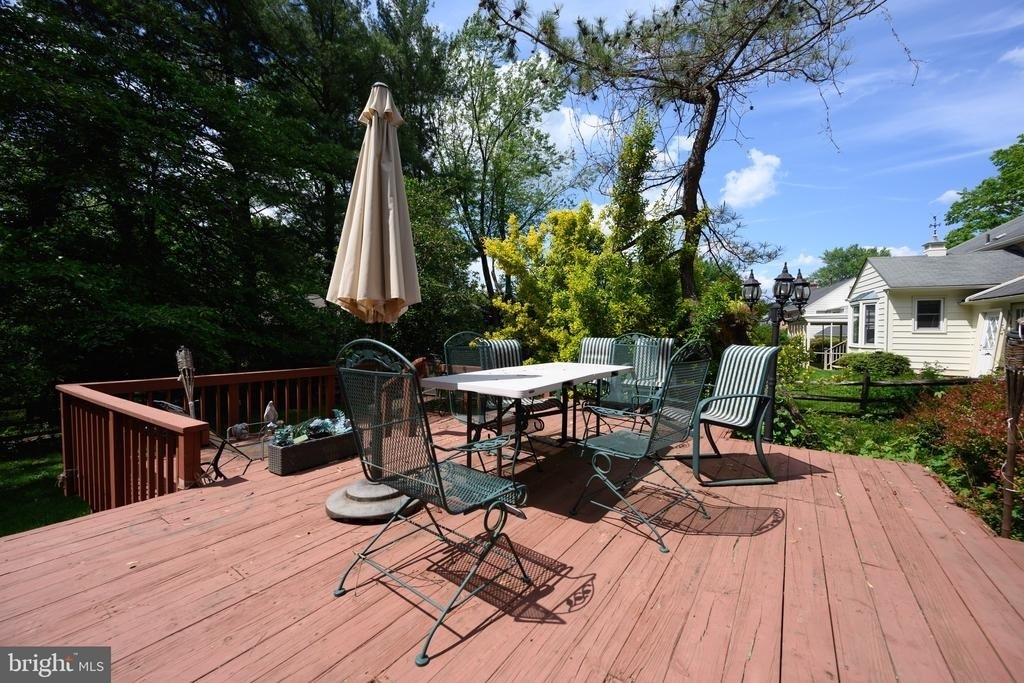 11708 Magruder Lane - Photo 15