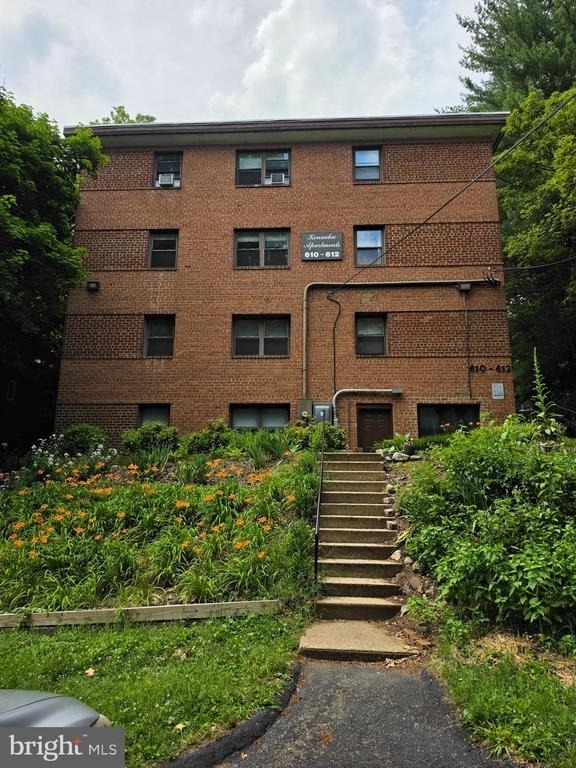 610 Kennebec Avenue - Photo 8