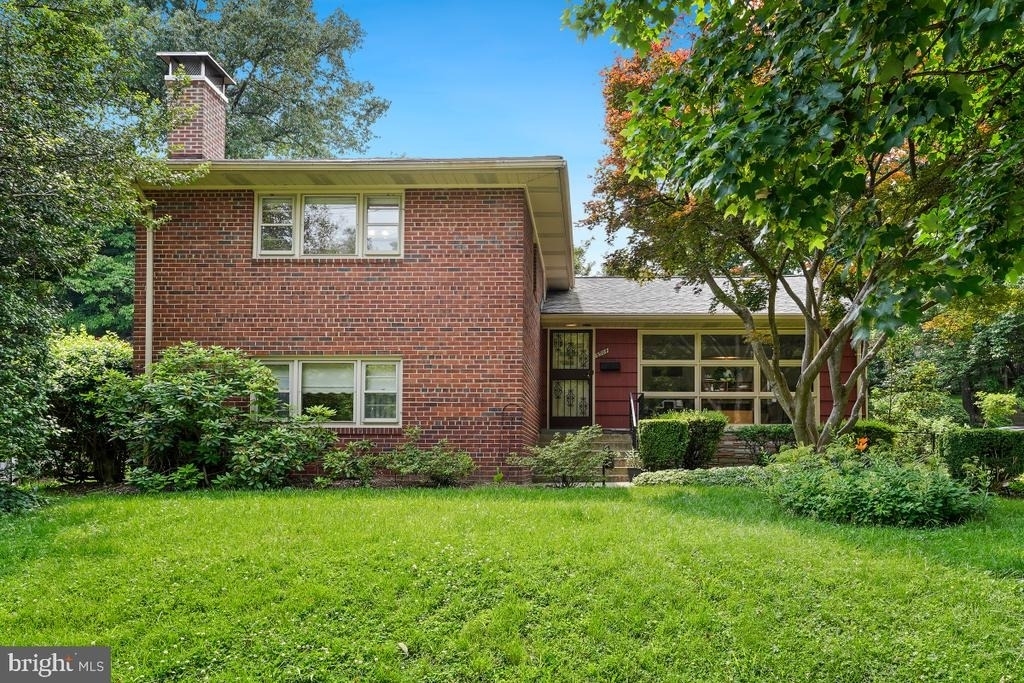 8504 Sundale Drive - Photo 1