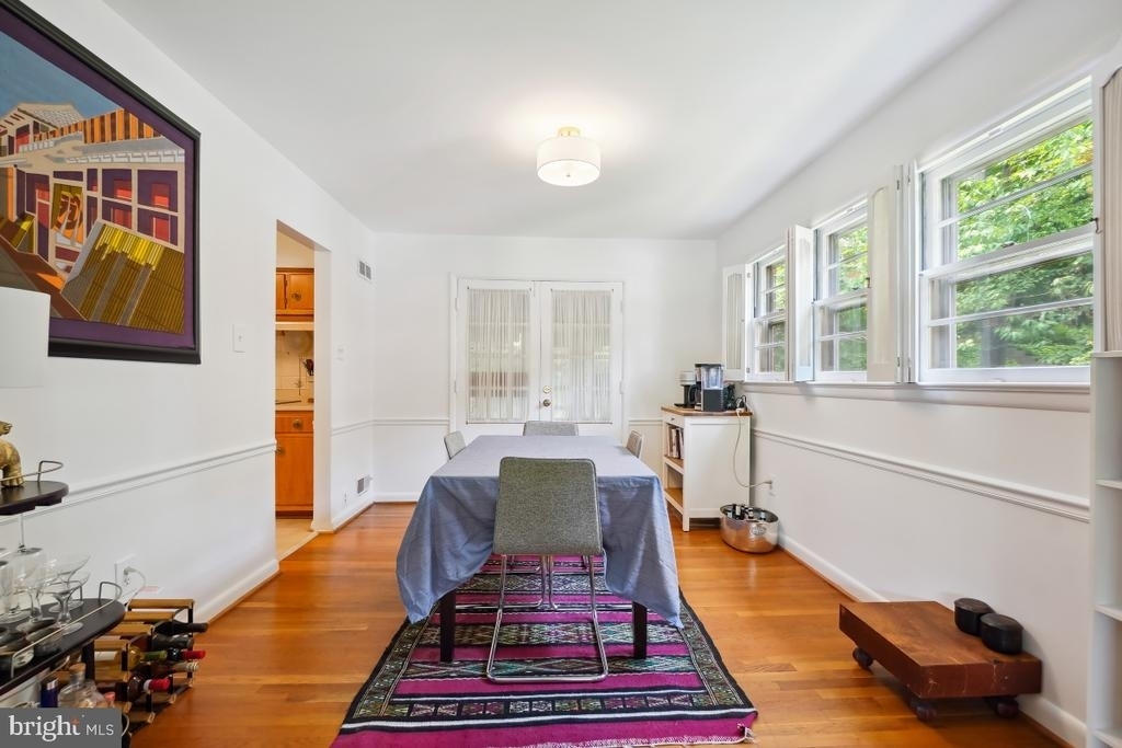 8504 Sundale Drive - Photo 8