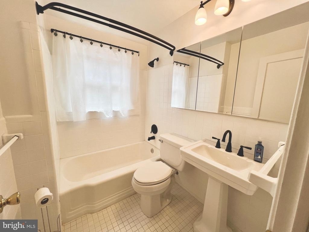 1806 Arcola Avenue - Photo 15