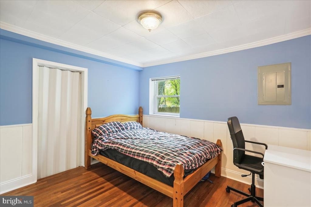 1806 Arcola Avenue - Photo 10