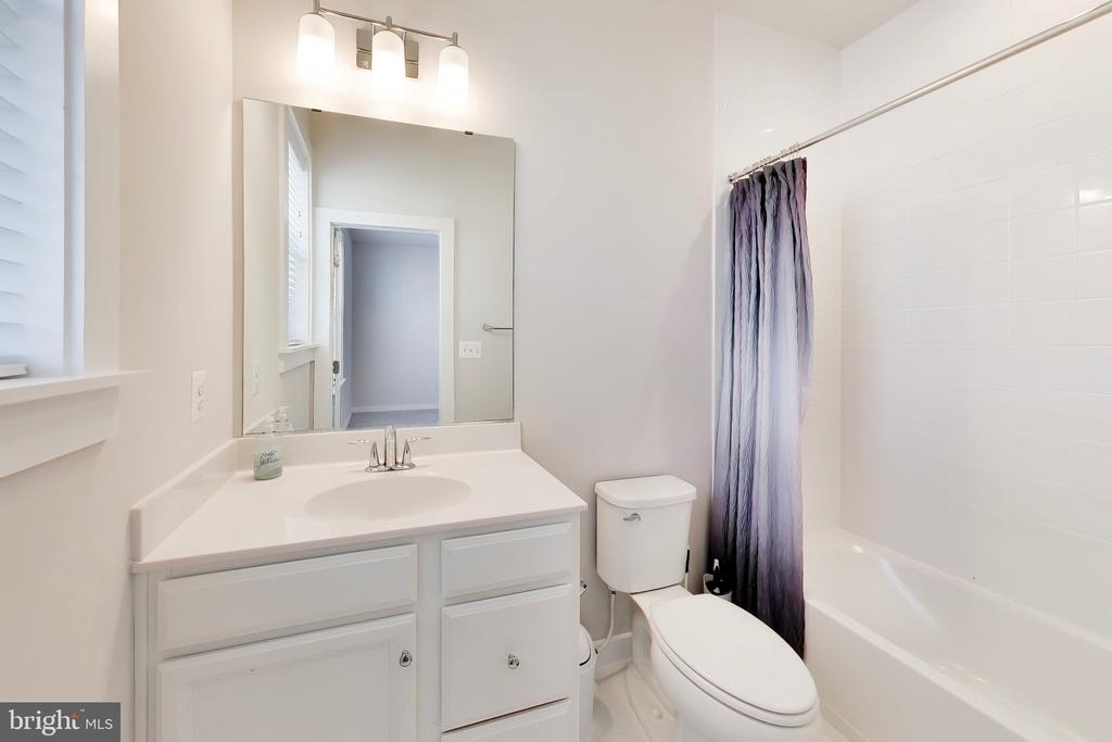 16212 Bushwick Place - Photo 29