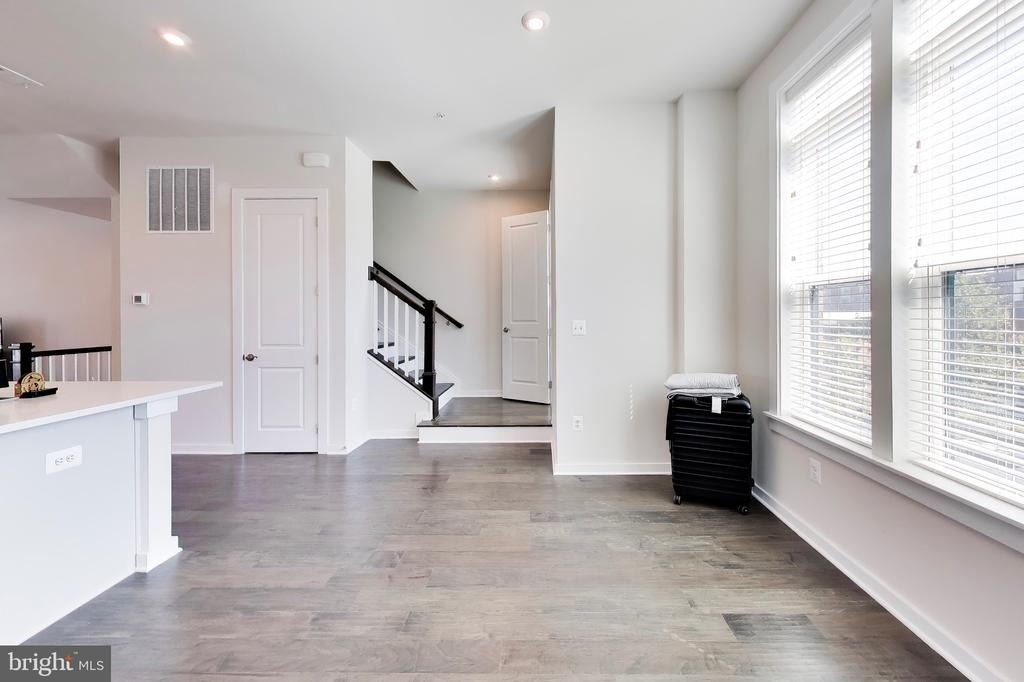 16212 Bushwick Place - Photo 11