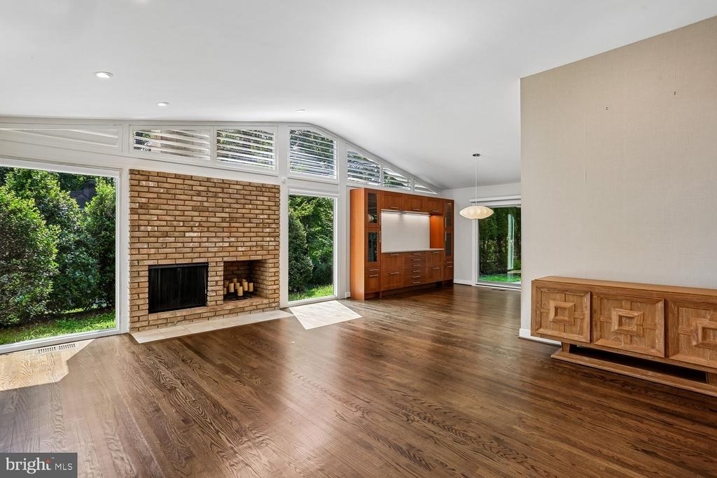 8200 Stone Trail Drive - Photo 8