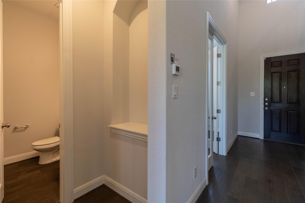 19337 Pilton Dr - Photo 9