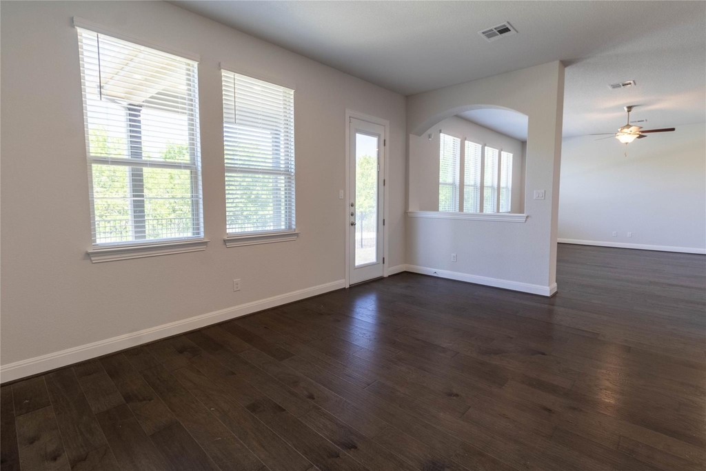 19337 Pilton Dr - Photo 14