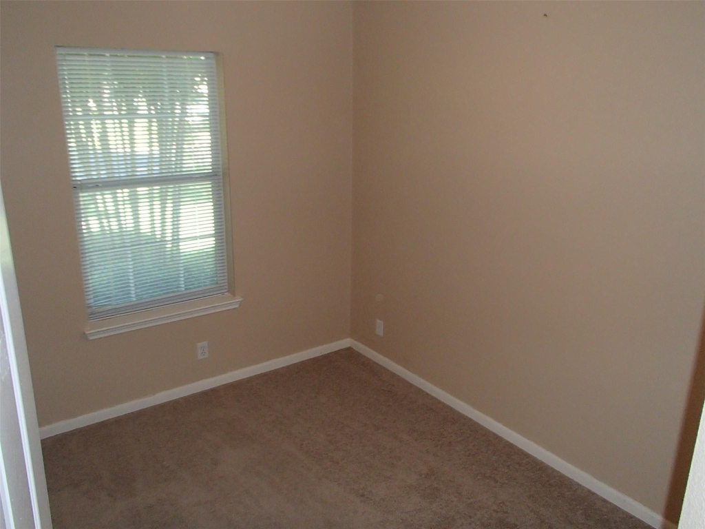 208 Juniper St - Photo 20