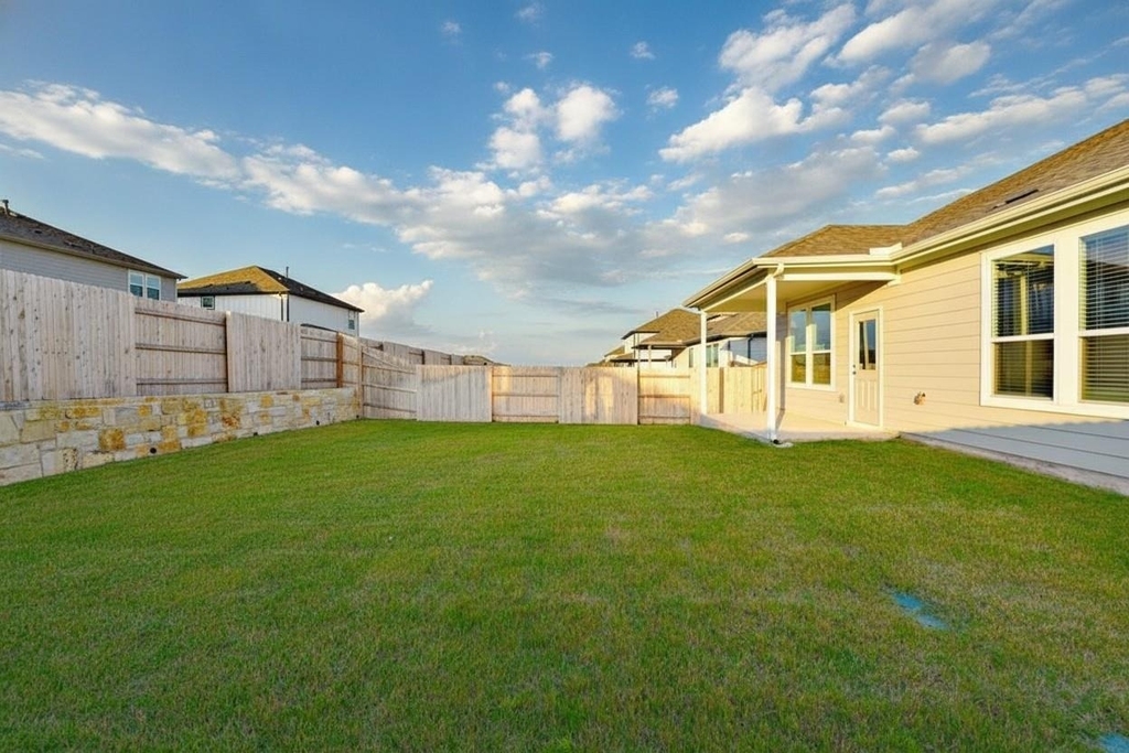 517 Scooter St - Photo 22