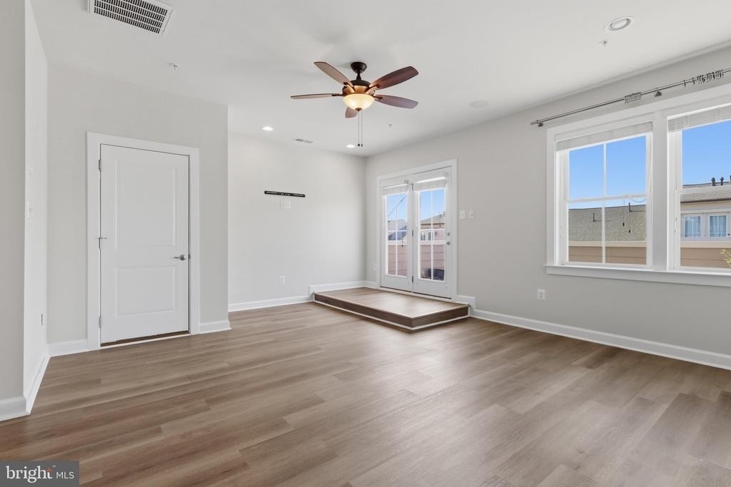 3589 Katherine Way - Photo 44