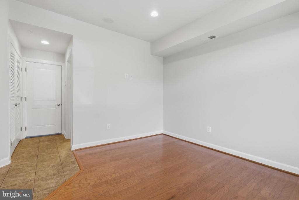 3589 Katherine Way - Photo 4