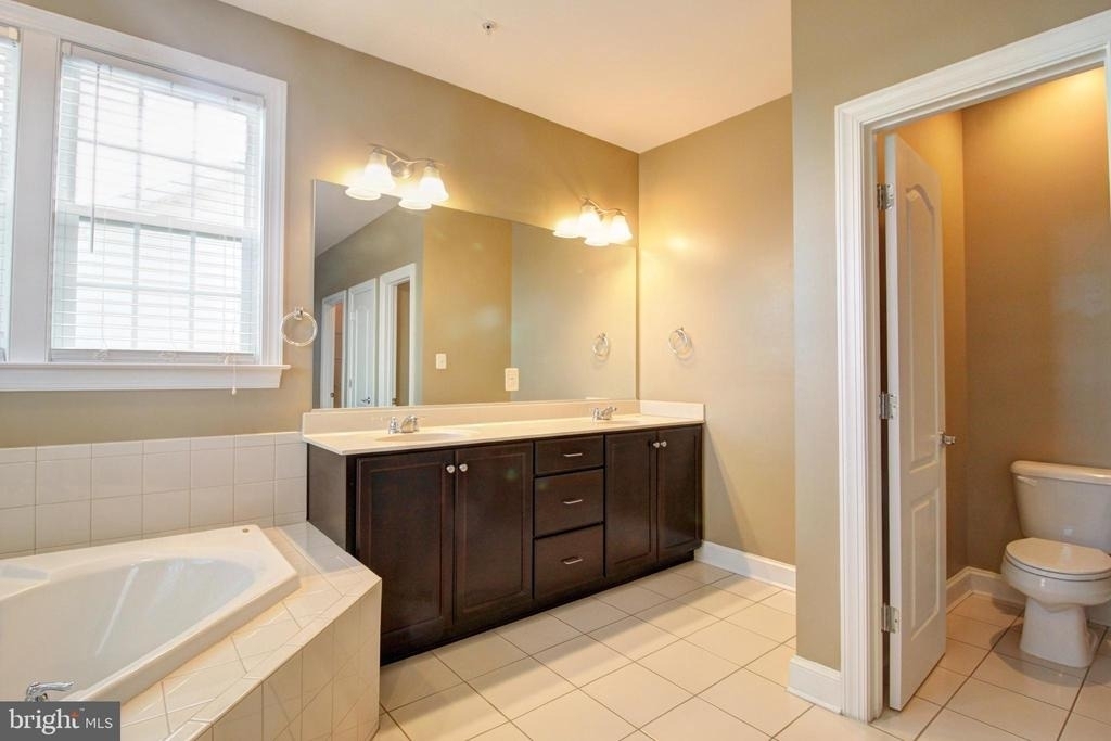 4105 Brushfield - Photo 8