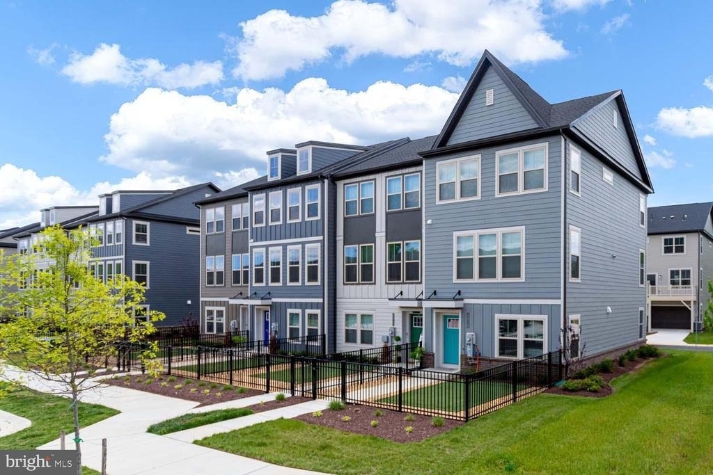 2480 Avesta - Photo 0