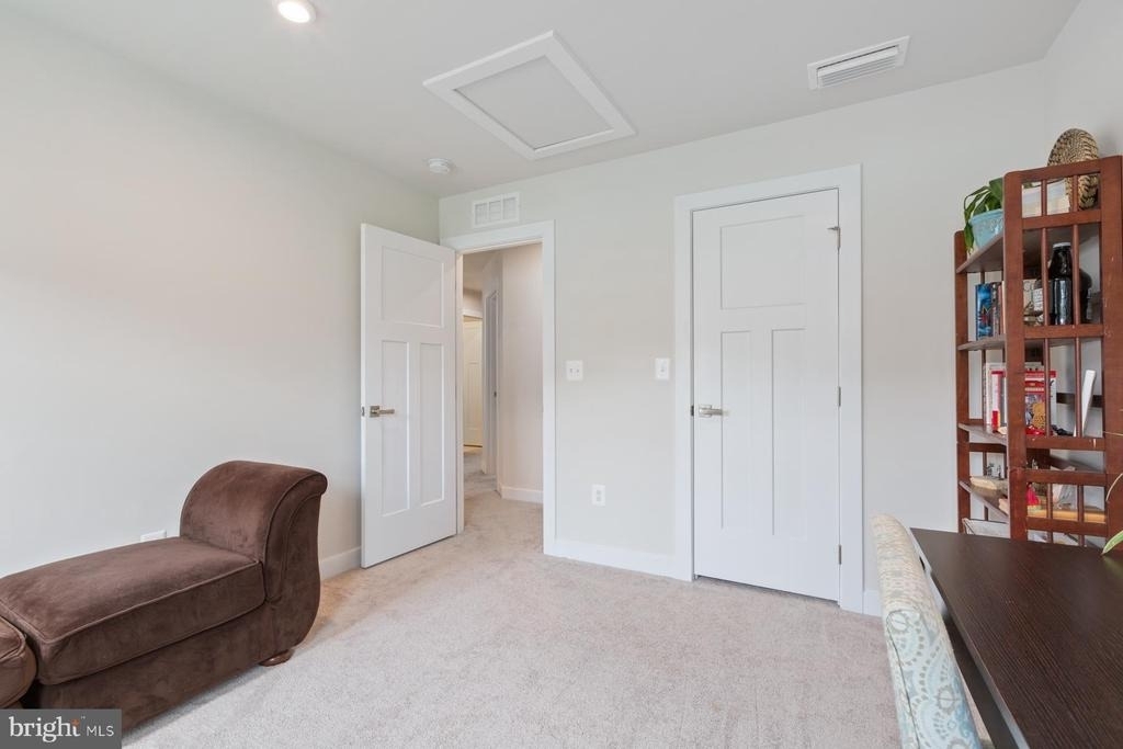 8378 Legacy Circle - Photo 28