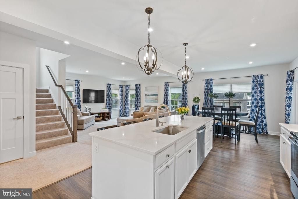 8378 Legacy Circle - Photo 15