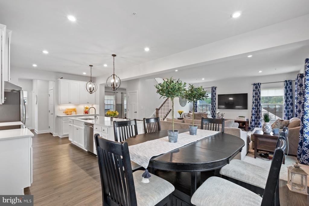 8378 Legacy Circle - Photo 10