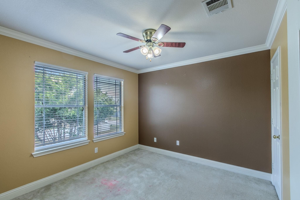824 Palo Duro Dr - Photo 17