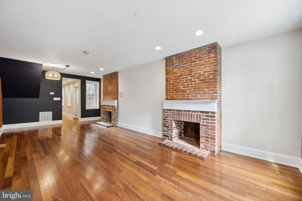 1814 E Pratt Street - Photo 4