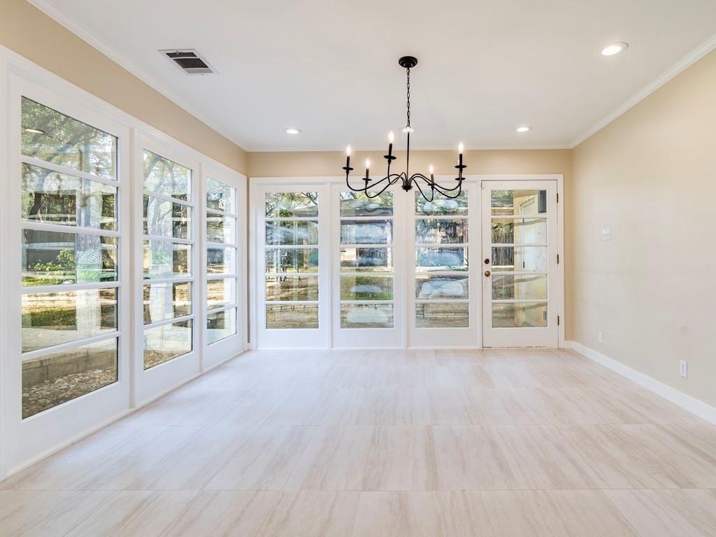 404 Almarion Dr - Photo 8