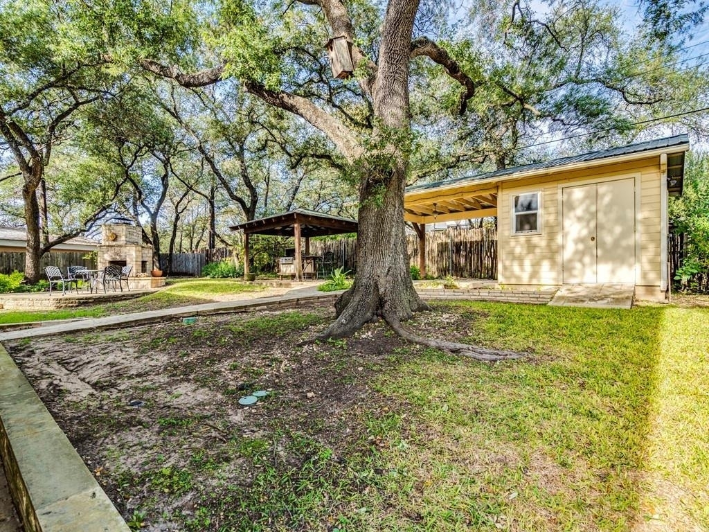 404 Almarion Dr - Photo 25