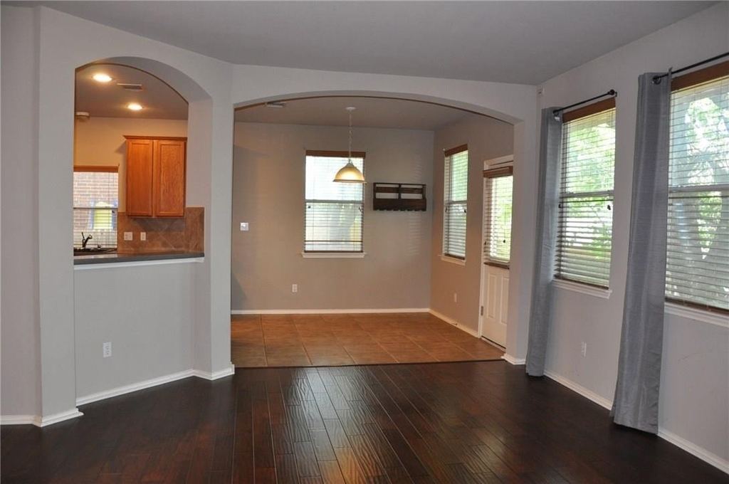 507 Las Colinas Dr - Photo 12