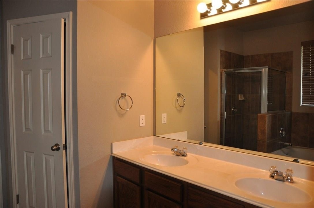 507 Las Colinas Dr - Photo 15