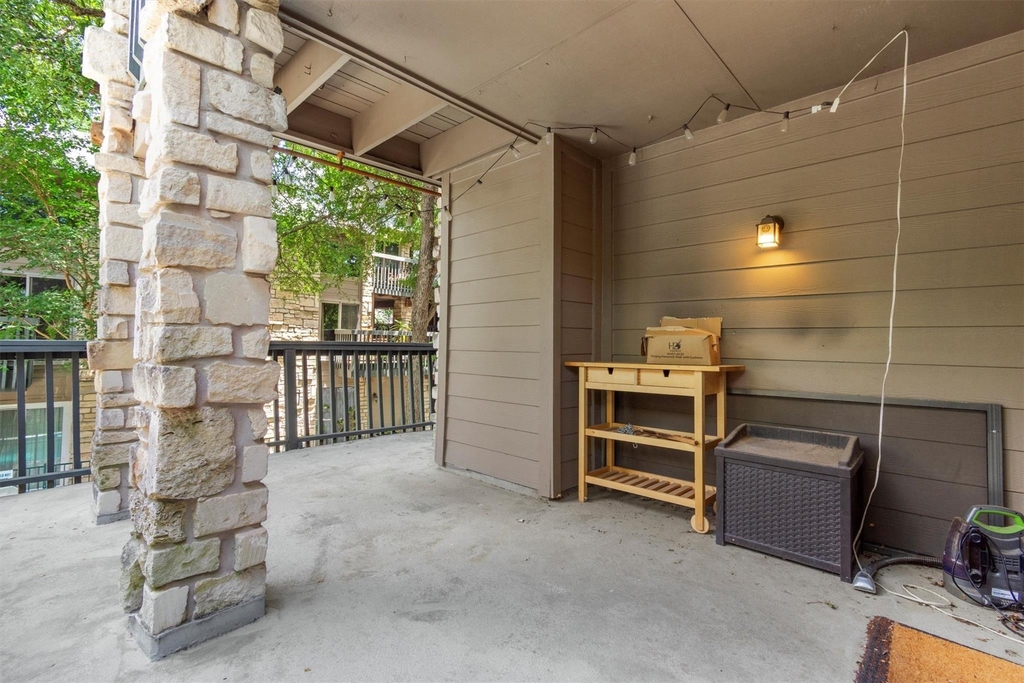 3627 Menchaca Rd - Photo 12