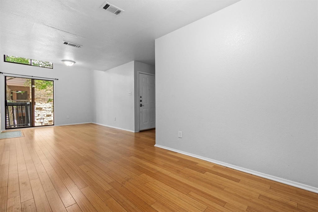3627 Menchaca Rd - Photo 4