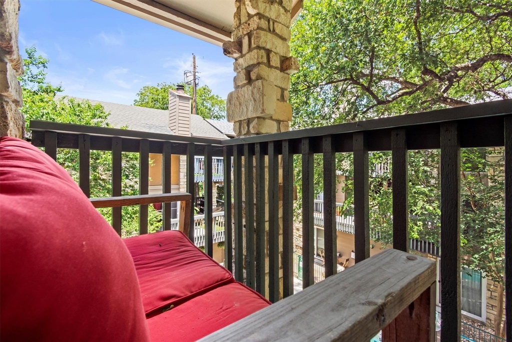3627 Menchaca Rd - Photo 15