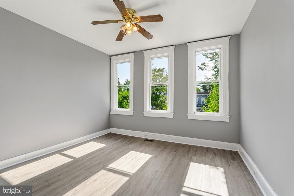 1711 Ashburton Street - Photo 21