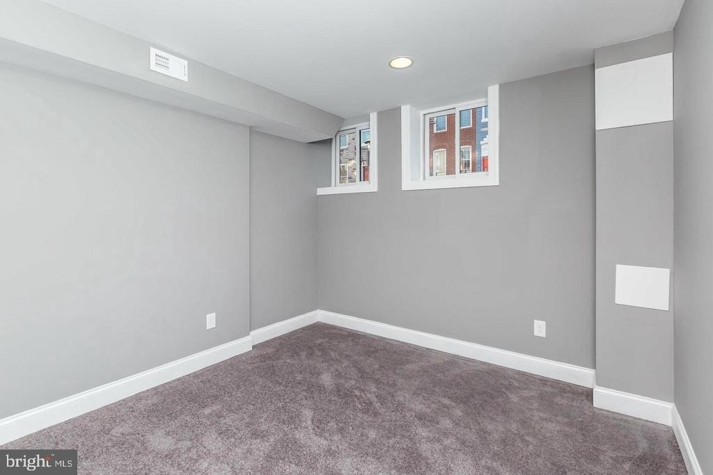 1505 Clarkson Street - Photo 22