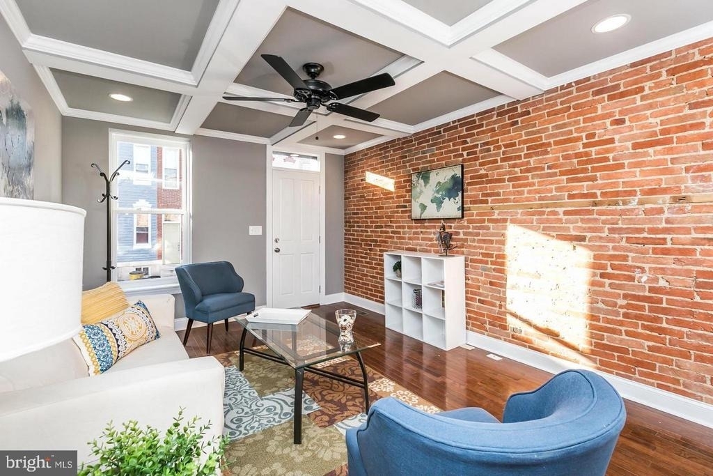 1505 Clarkson Street - Photo 1