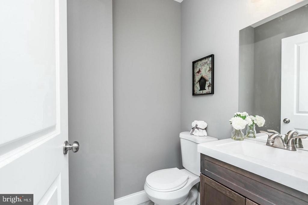 1505 Clarkson Street - Photo 8