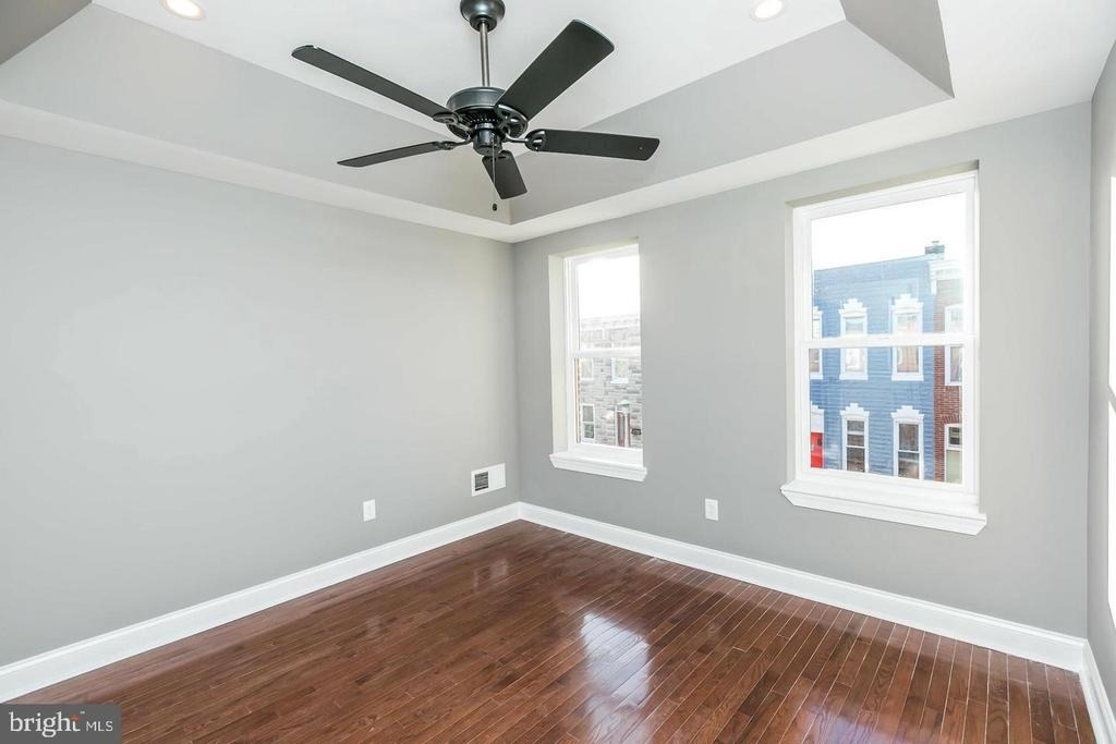 1505 Clarkson Street - Photo 9