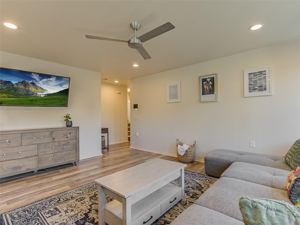 5516 Rayburn Ln - Photo 3