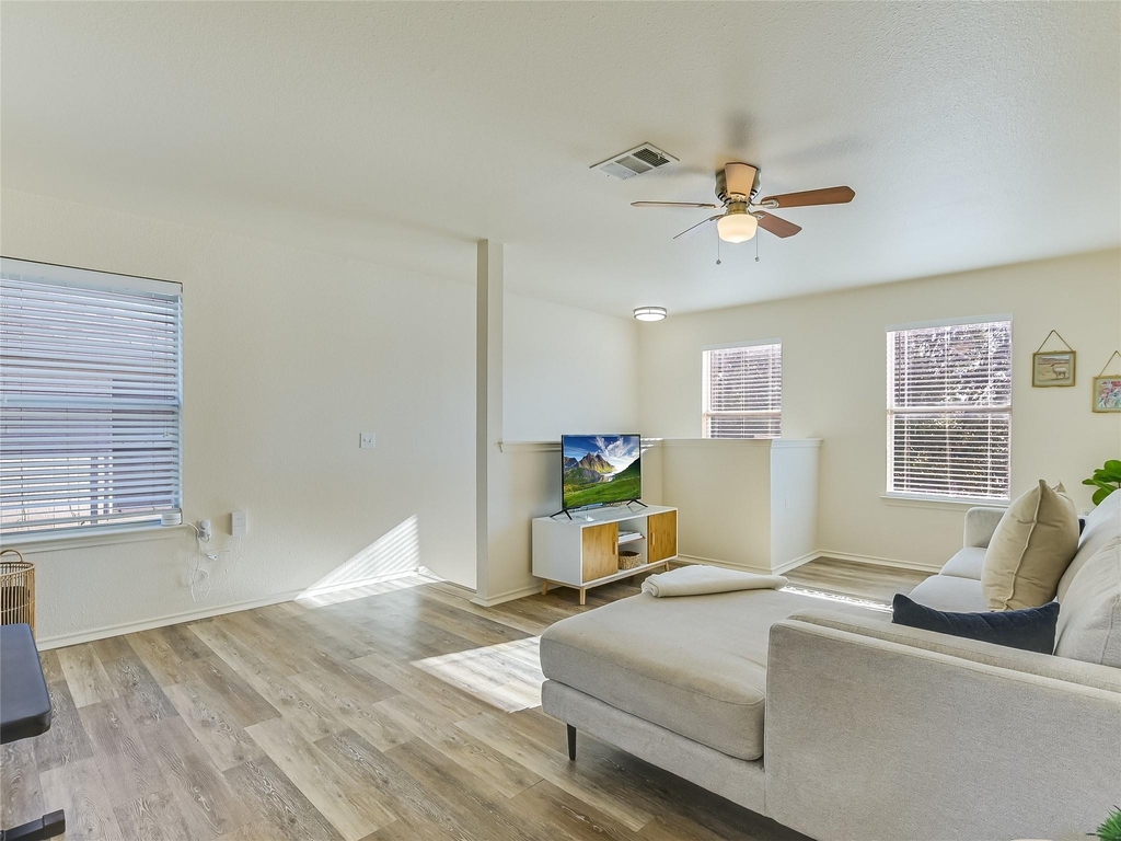 5516 Rayburn Ln - Photo 9