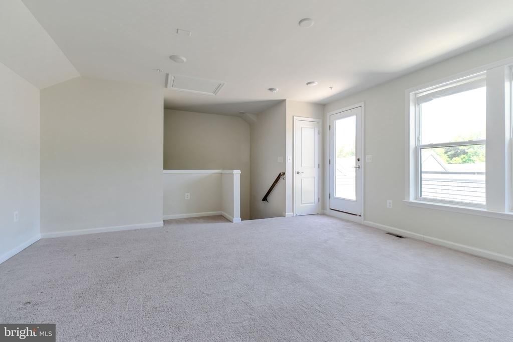 3336 Cormorant Drive - Photo 4