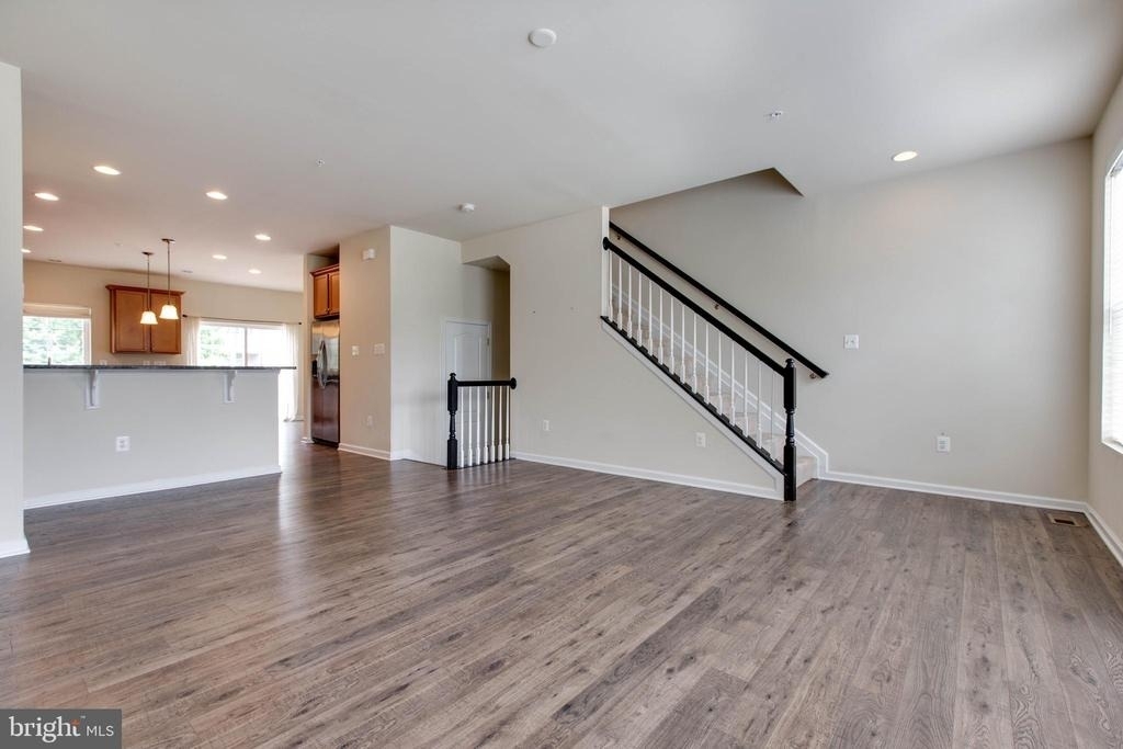 1022 Linden Drive - Photo 9